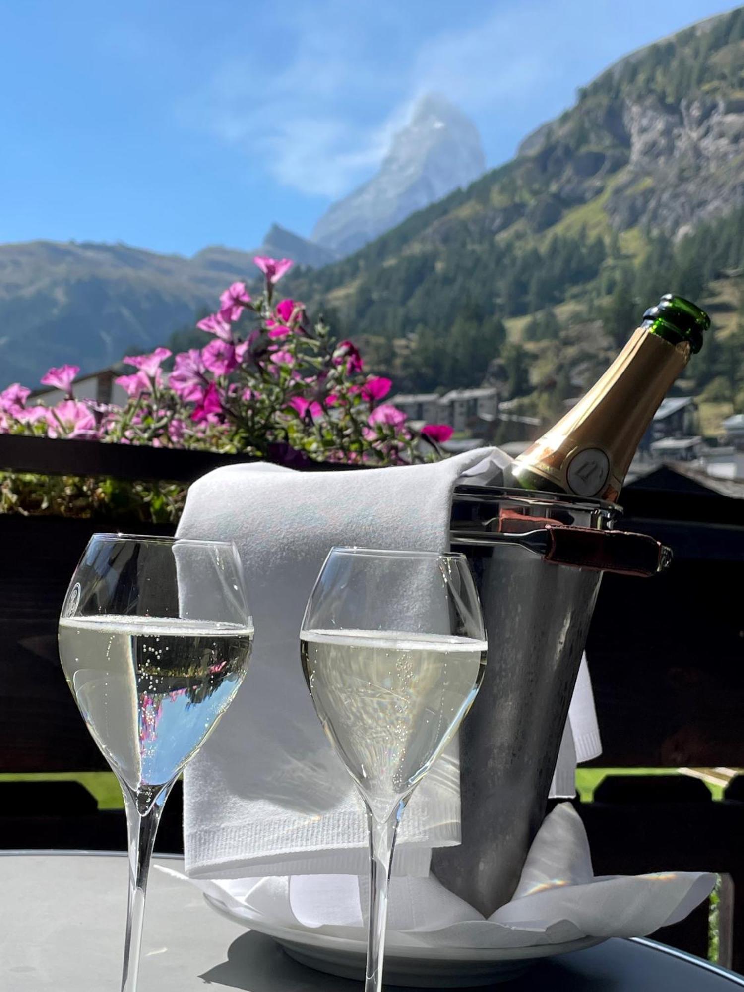 Mirabeau Etoile Hotell Zermatt Exteriör bild